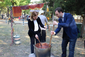 73409354_2442869829142167_995909594892992512_o